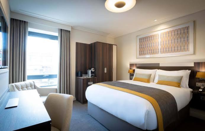 Divine Banaras By 4*